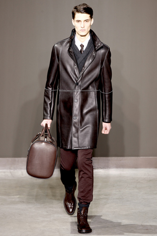 Louis Vuitton / - 2010-2011